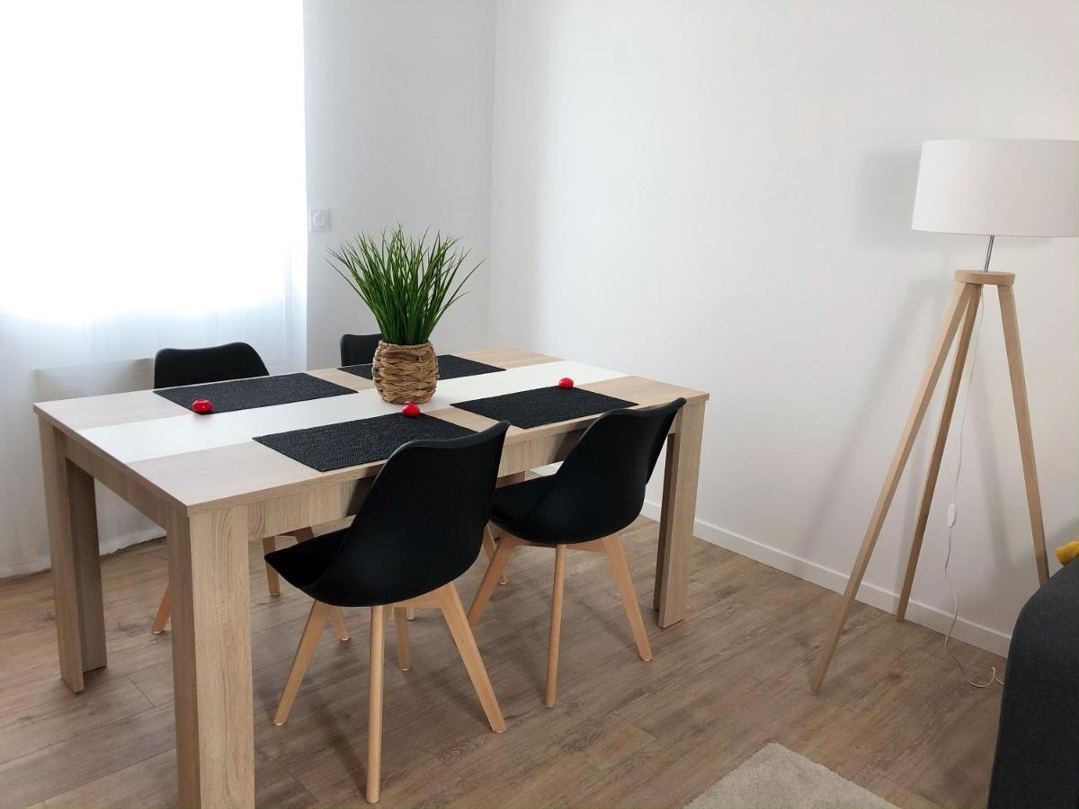 Grand Appartement Fonctionnel Proche Centre-Ville Saumur Eksteriør billede